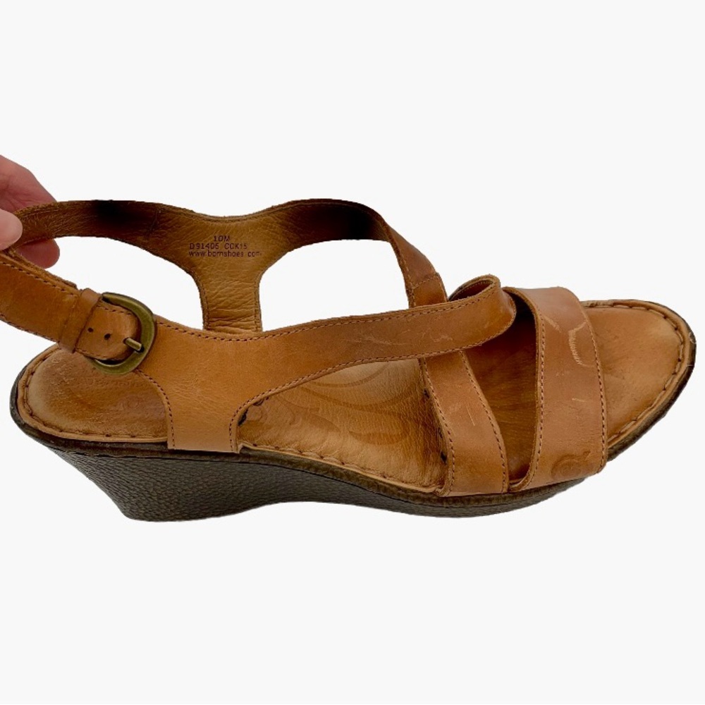 Born‎ Brown Leather Sandals Wedge Women Sz 10M Tan Casual Comfort Strappy Boho